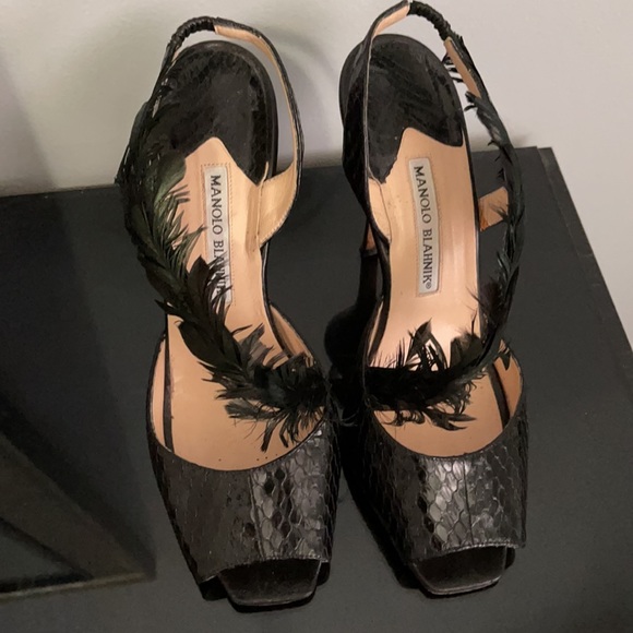 Manolo Blahnik Peep Toe Pumps - Picture 2 of 4